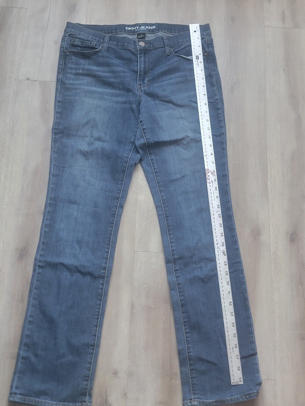DKNY Women's Blue Straight Leg Jeans